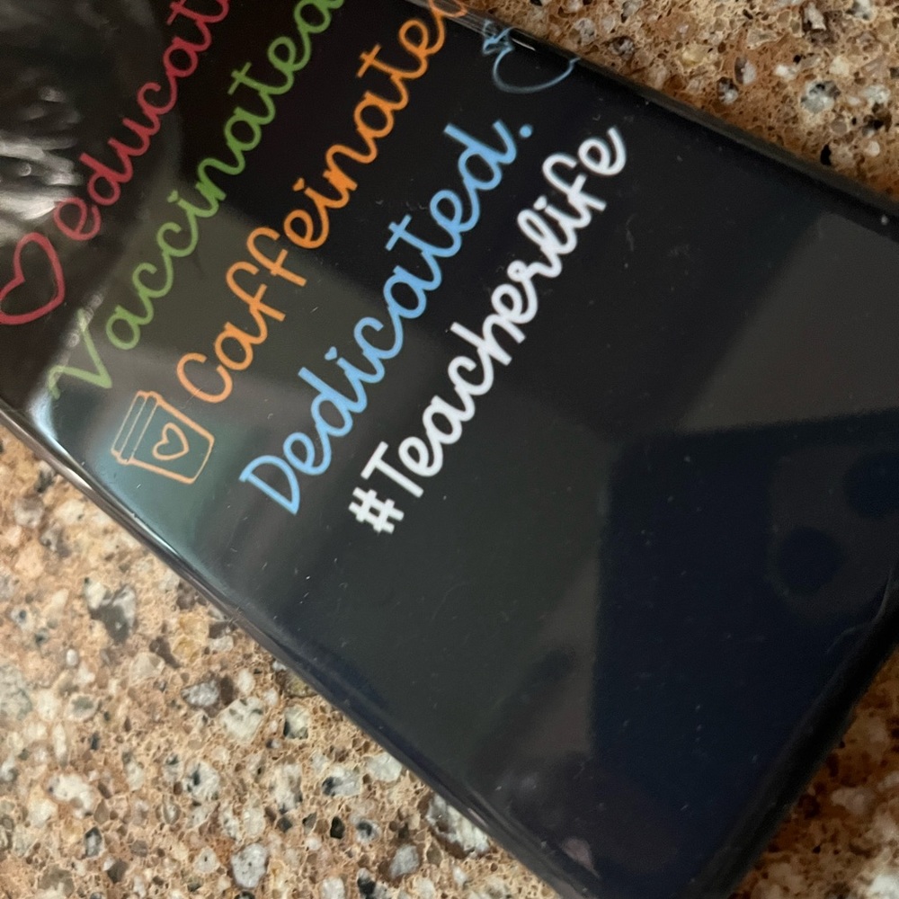 NWOT iPhone 7/8 case- never used, my iPhone 7 died - Picture 2 of 3